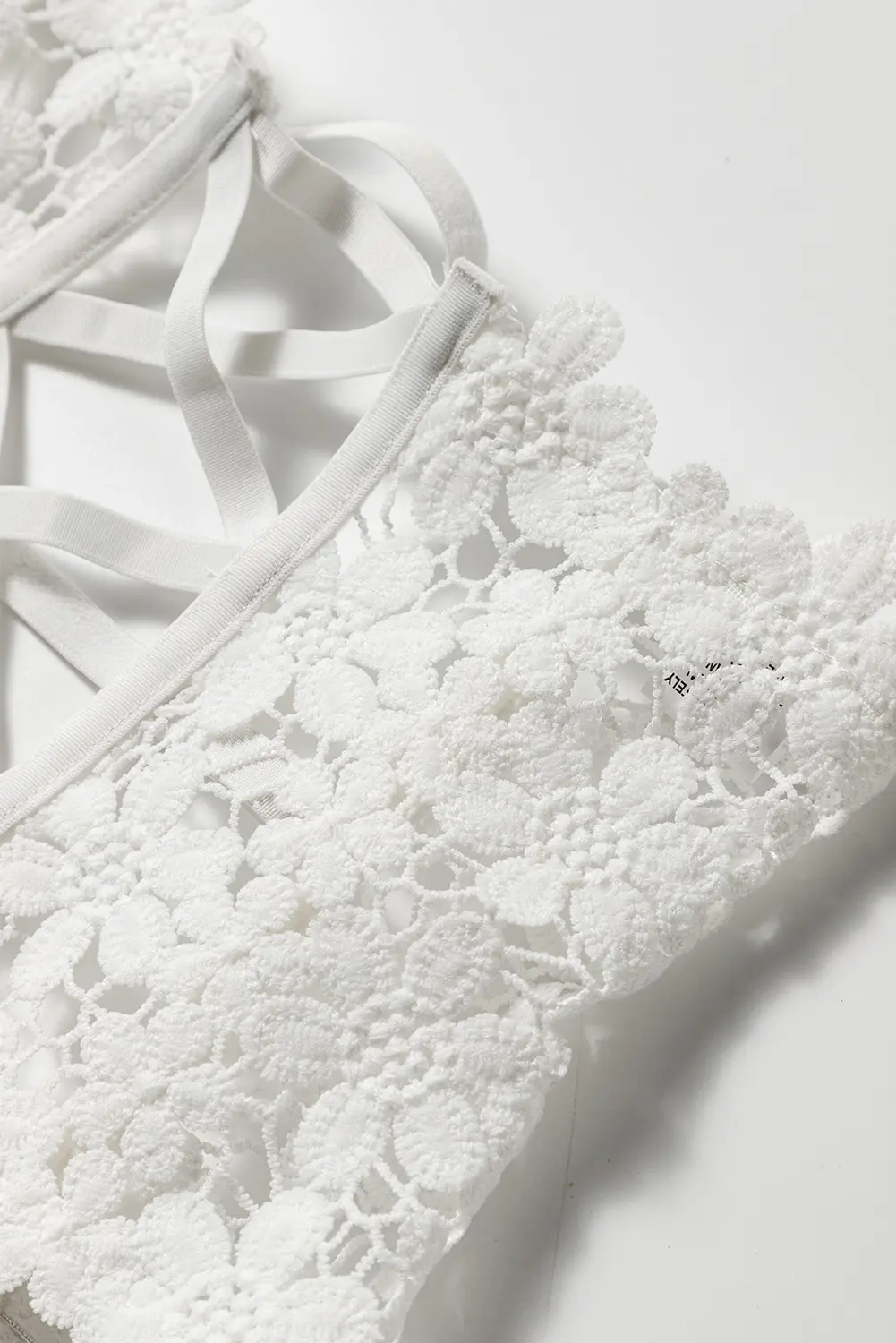 White Embroidered Lace Bra & Waist Cincher Set - Image 6